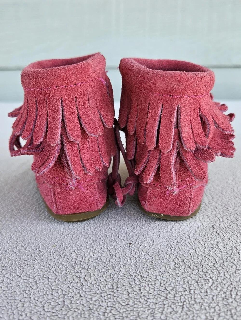 Minnetonka Moccasins Double Fringe Booties Infant Baby SZ 2 Pink Suede Leather